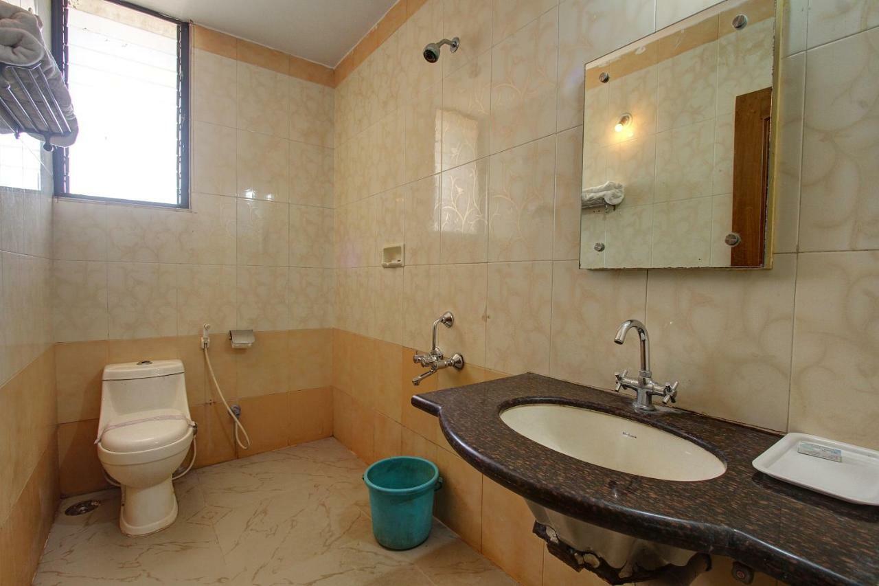 Hotel Rajsangam International Badami Zewnętrze zdjęcie